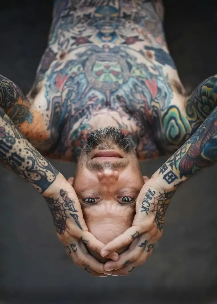 Full Body — Blackwork dövme, Gövde